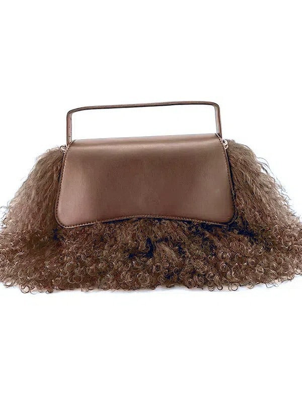 Autumn and winter hairy beach lamb bag, hand-held crossbody plush tassel bag, stylish fashion bag